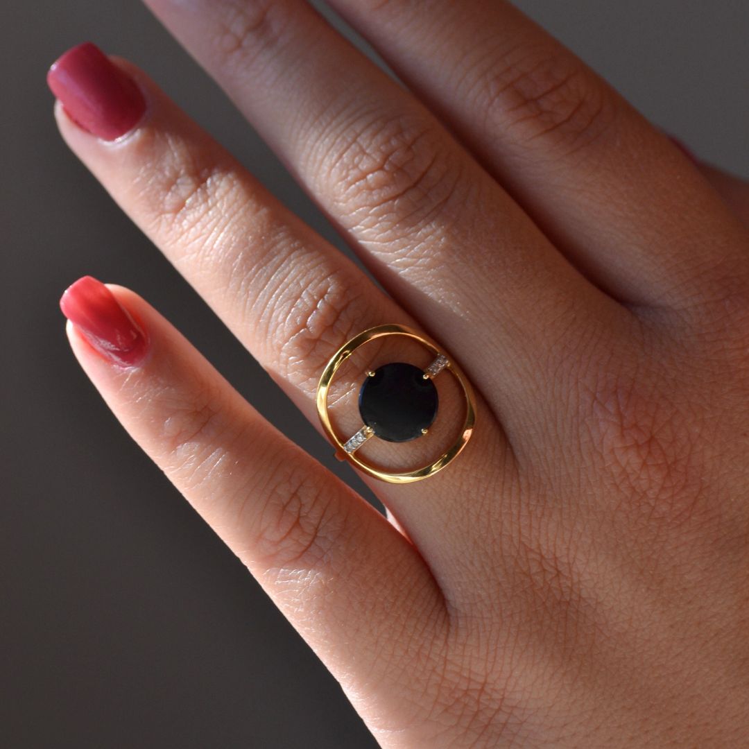 Vino 18K Yellow Gold Black Onyx and Diamond Statement Ring