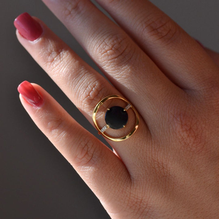 Vino 18K Yellow Gold Black Onyx and Diamond Statement Ring