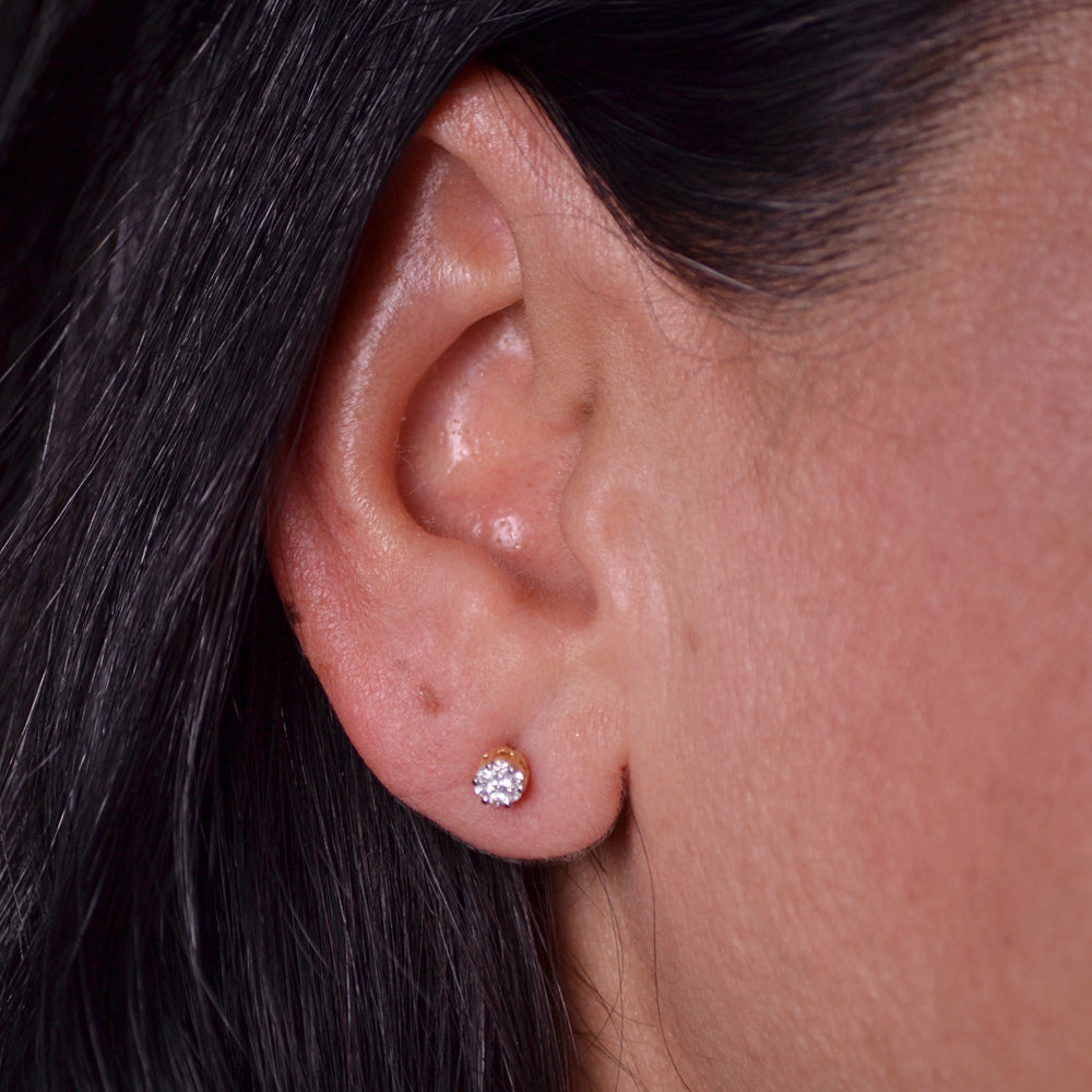 DIANA Diamond Studs