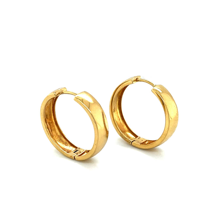 Classic 18K Yellow Gold Hoop Earrings with Hinged Snap Closure